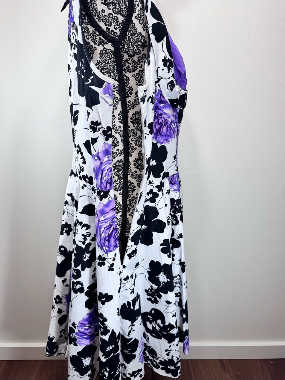 Blackbutterfly Vintage-Inspired Purple and Black Floral Fit & Flare Pinup Dress - Picture 7 of 9